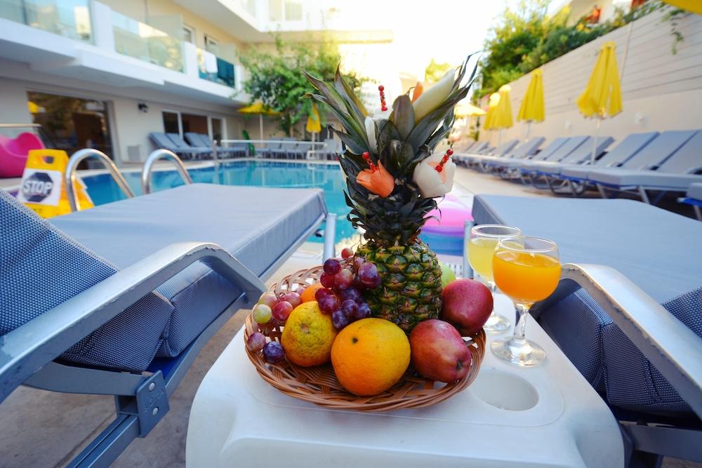 Dimitrios Beach Hotel Adults Friendly 14 Plus Rethymno  ภายนอก รูปภาพ